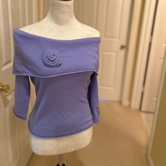 Arden B cashmere off shoulder sweater, new - Picture 1 of 3
